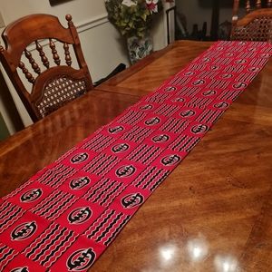 Reversible Ankara table Runner